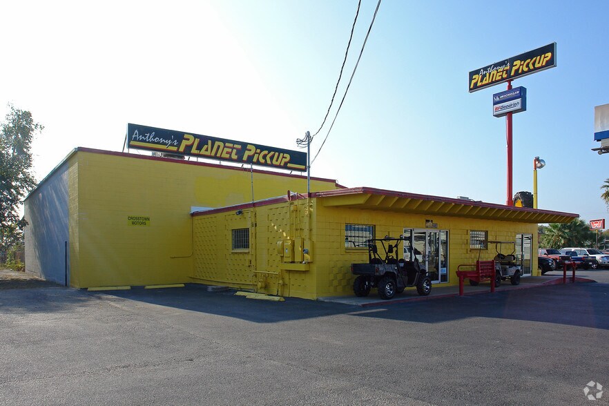 More Photos Of 2238 NW Loop 410 Fwy, San Antonio Auto Repair For Sale