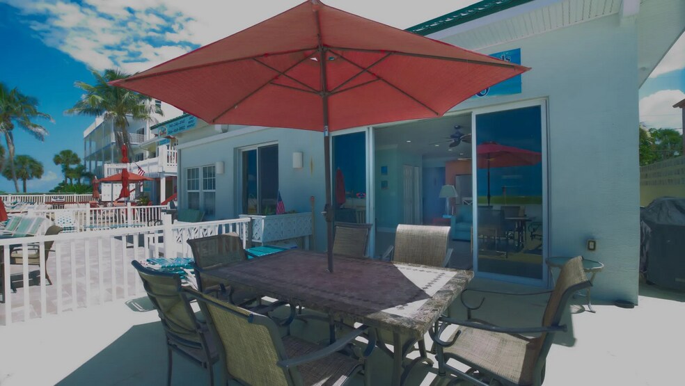 More Photos Of 110 Beach Road #1, Siesta Key Specialty For Sale