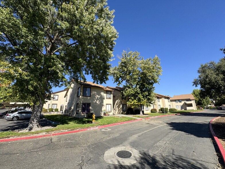 More Photos Of 32 E Main St, Winters Apartments For Sale