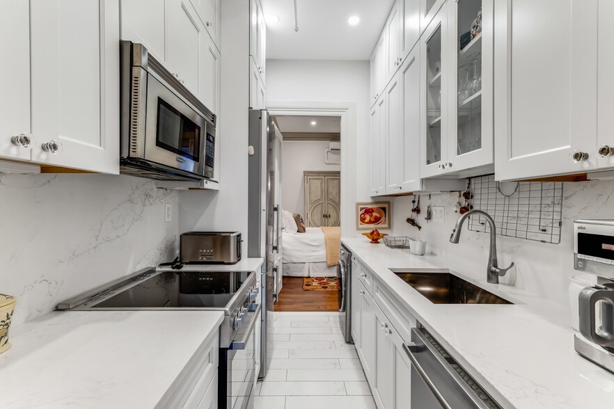 More Photos Of 57 Commonwealth Ave, Boston Apartments For Sale