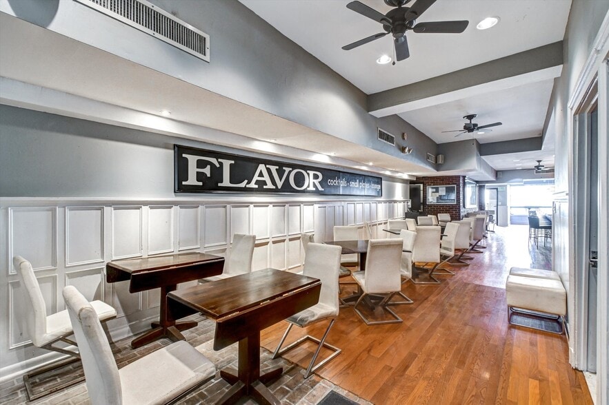 More Photos Of 15 E Centre St, Baltimore Bar For Sale