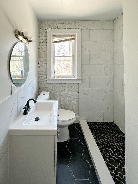 More Photos Of 3737 Scovel Pl, Detroit Apartments For Sale