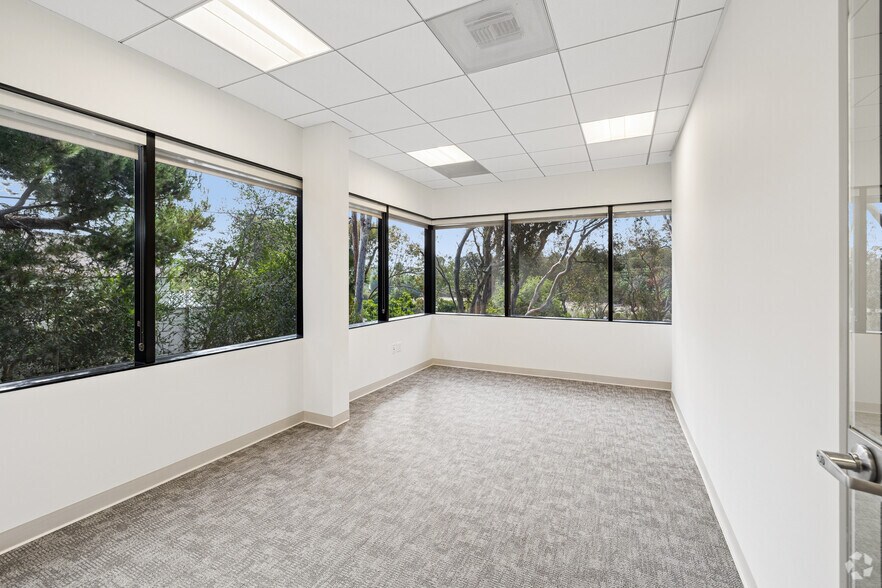 More Photos Of 2220 N University Dr, Newport Beach Office For Lease