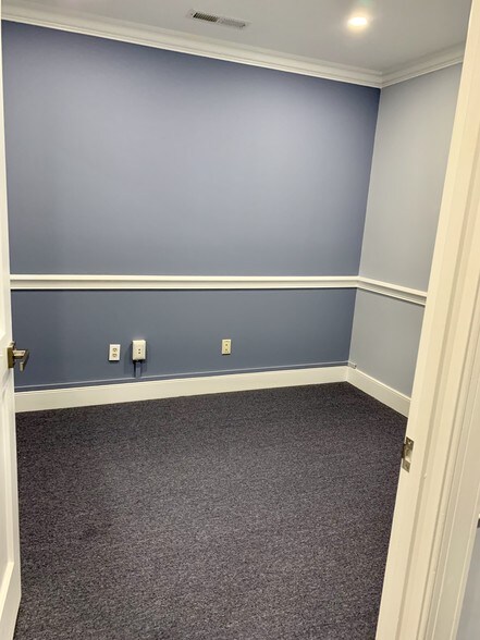More Photos Of 6512 Six Forks Rd, Raleigh Medical For Sale