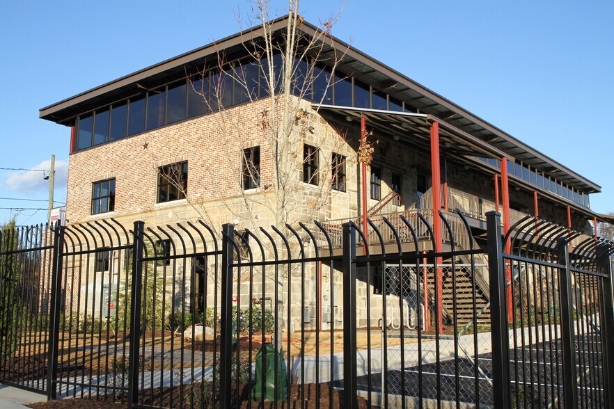 More Photos Of 640 North Ave NW, Atlanta Loft Creative Space For Lease
