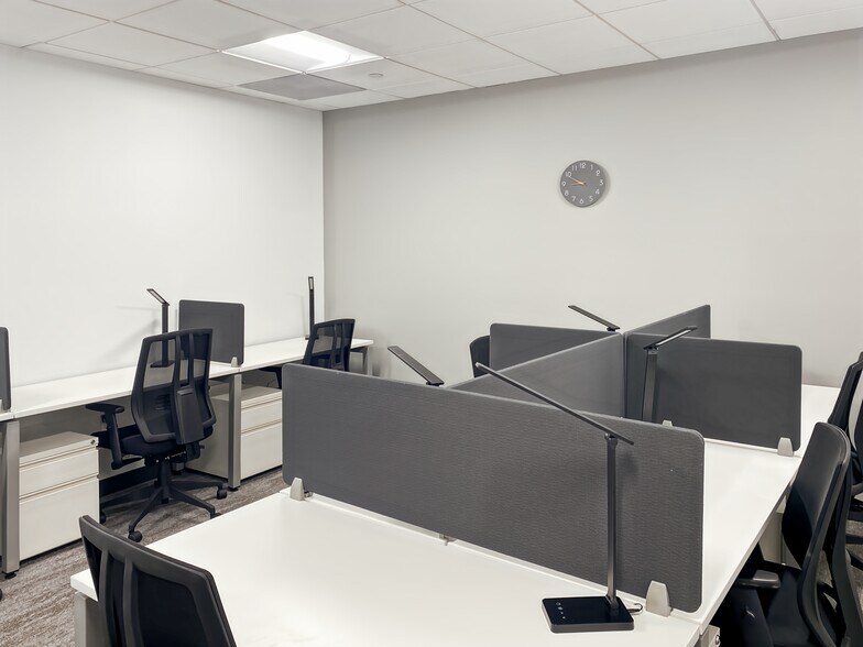 More Photos Of 4301 Route 1, Monmouth Junction Coworking Space