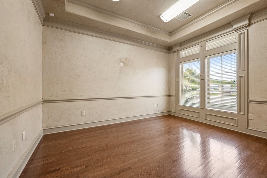 More Photos Of 4603 Colleyville Blvd, Colleyville Office For Sale
