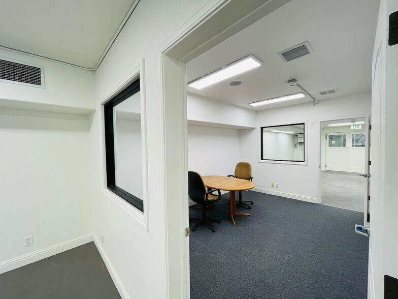 More Photos Of 1925 Francisco Blvd E, San Rafael Light Manufacturing For Lease