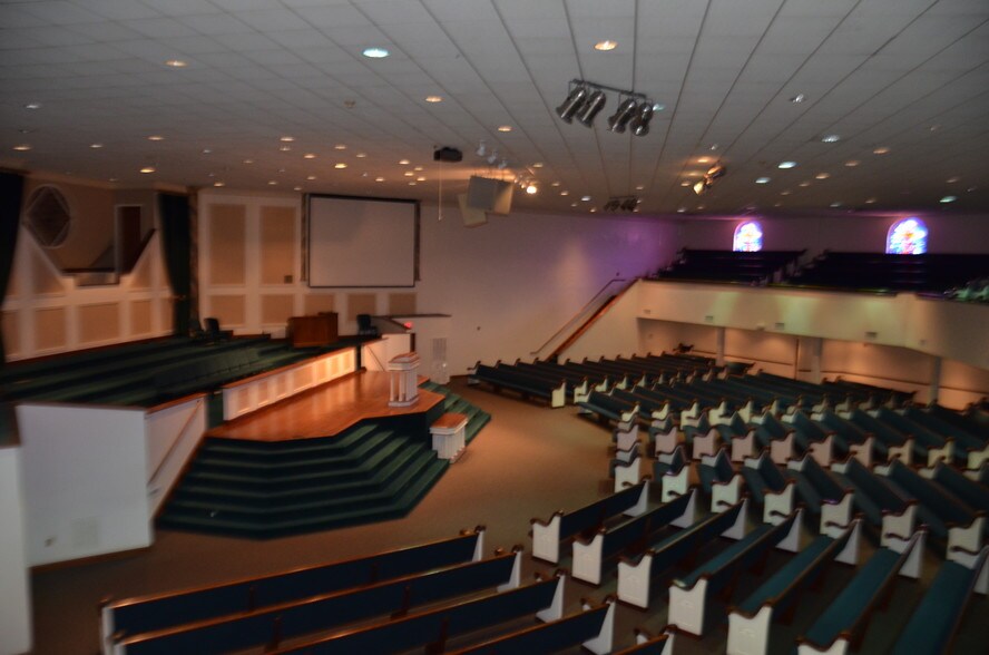 More Photos Of 5095 Lansing Dr, Winston-Salem Religious Facility For Sale