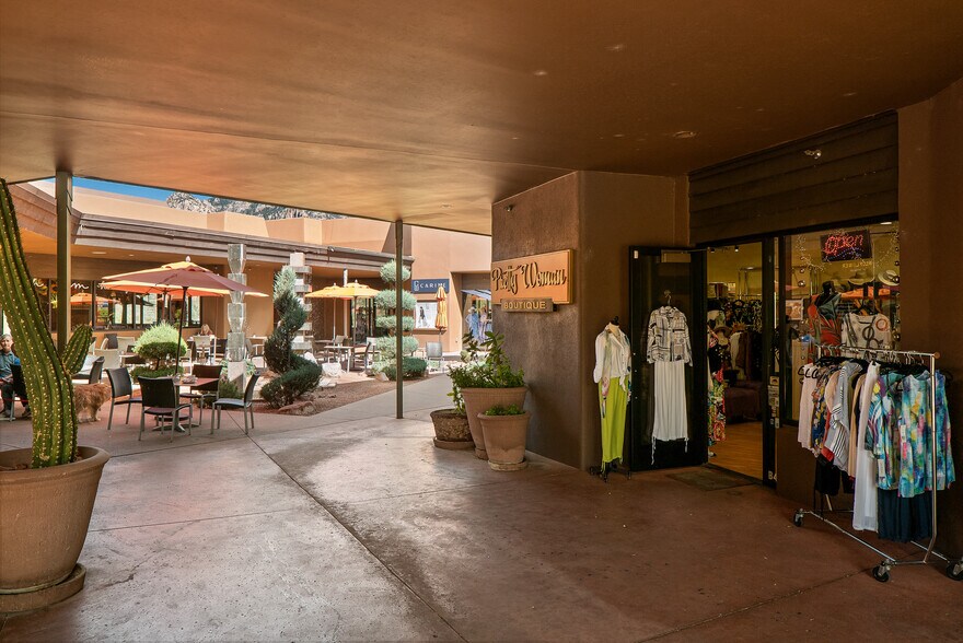 More Photos Of 101 N State Route 89A, Sedona Restaurant For Sale