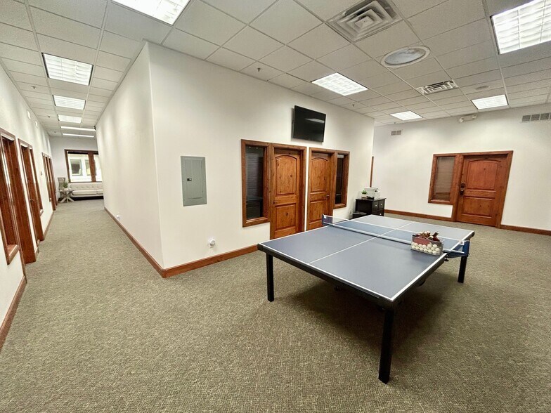 More Photos Of 3051 W Maple Loop, Lehi Medical For Sale