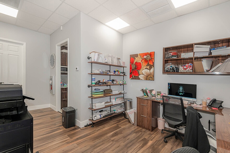 More Photos Of 7301 Wiles Rd, Coral Springs Medical For Sale