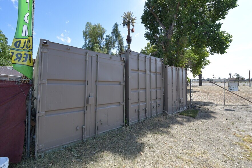 More Photos Of 43763-43789 State Highway 74, Hemet Apartments For Sale