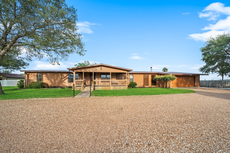 More Photos Of 119 FM 1891, Shiner Land For Sale