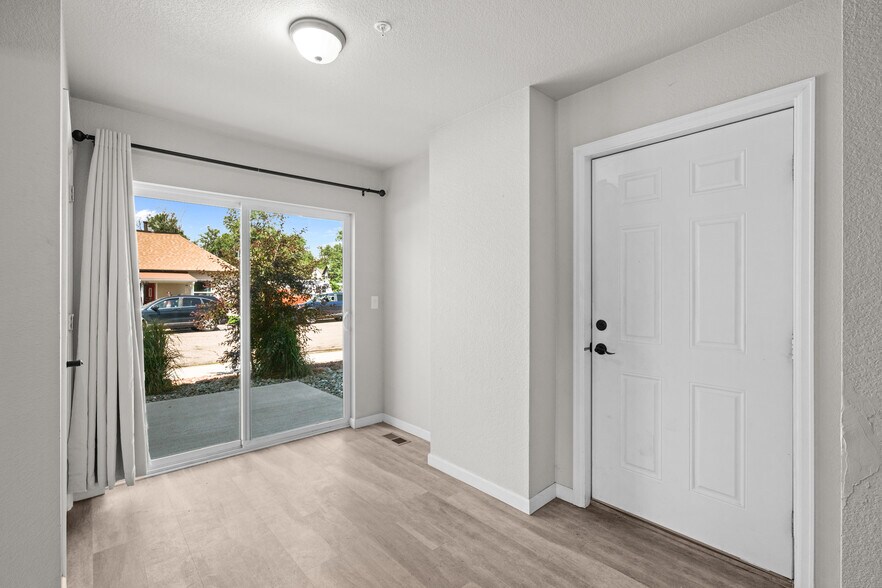 More Photos Of 375 E Ohio Ave, Fountain Apartments For Sale