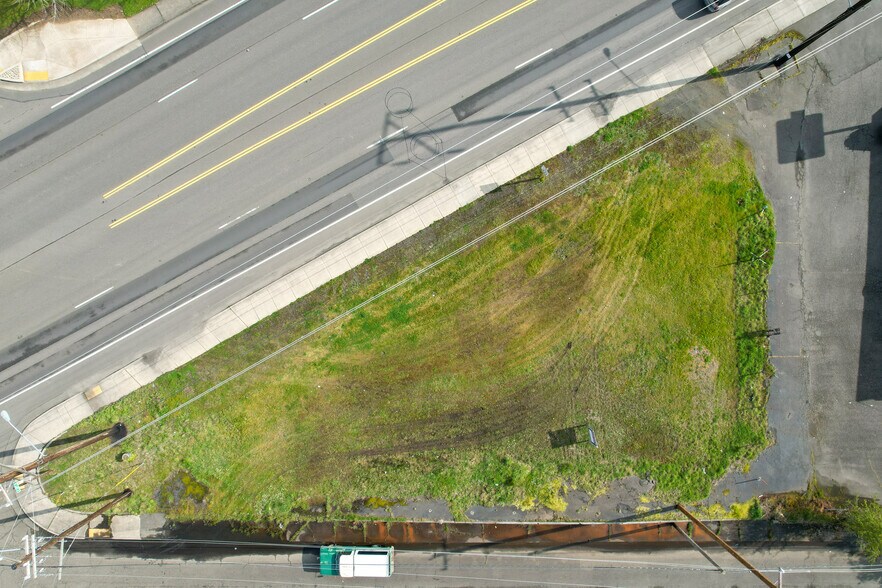 More Photos Of 1241 Highway 101, Reedsport Land For Sale