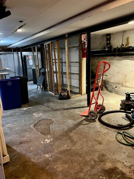 More Photos Of 419 Tompkins Ave, Brooklyn General Retail For Lease