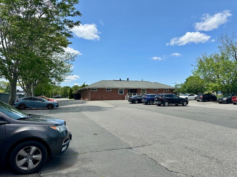 More Photos Of 485 N Ocean Ave, Patchogue Medical For Sale