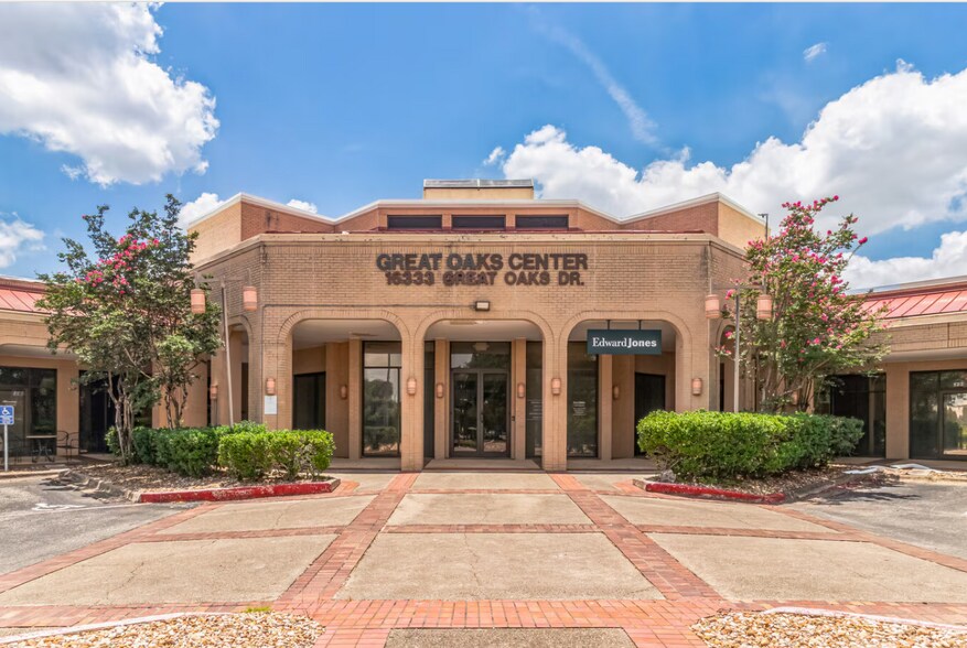 Primary Photo Of 16333 S Great Oaks Dr, Round Rock Medical For Lease