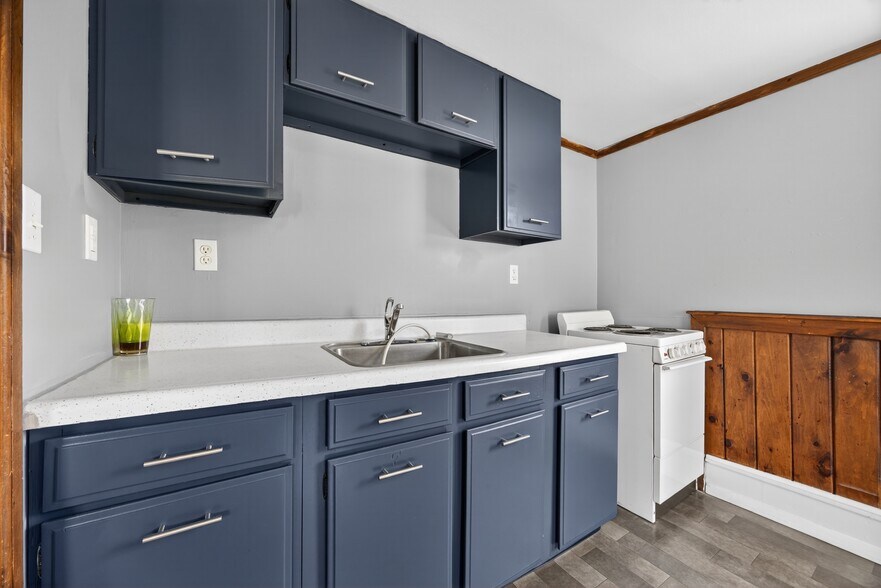 More Photos Of 464 Main St, New Milford Storefront Retail Office For Sale