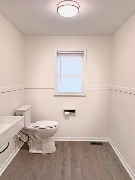 More Photos Of 1100 Calvary Rd, Churchville Flex For Lease