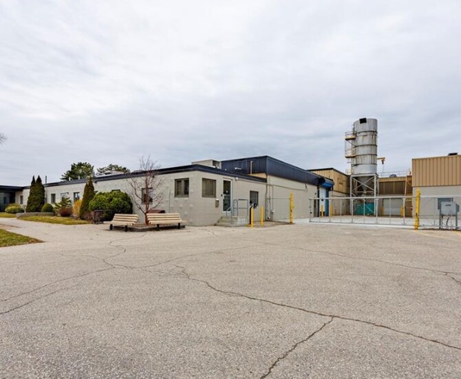 More Photos Of 100 Townline Rd, Tillsonburg Manufacturing For Lease