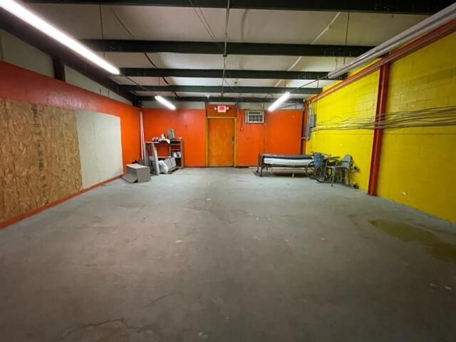 More Photos Of 2951 Jefferson St, Macon Office Residential For Sale