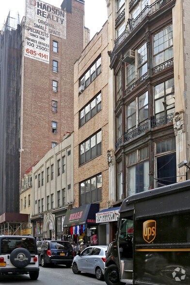 More Photos Of 32 W 28th St, New York Office For Lease