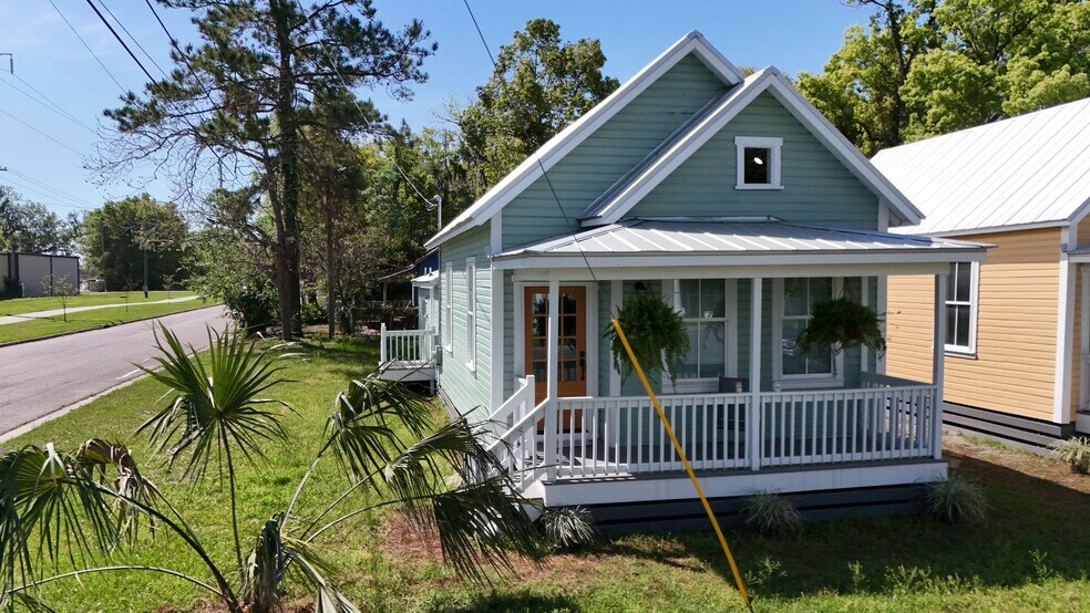 More Photos Of , Brunswick Specialty For Sale