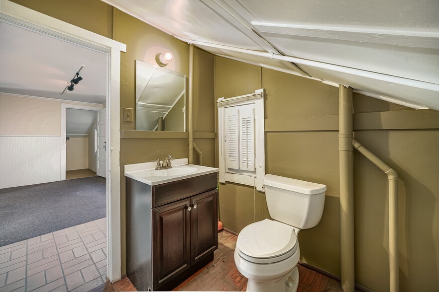 More Photos Of 28235 Hwy 74, Evergreen Loft Creative Space For Sale