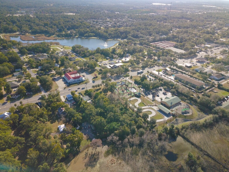 More Photos Of 317 S Volusia Ave, Orange City Freestanding For Sale