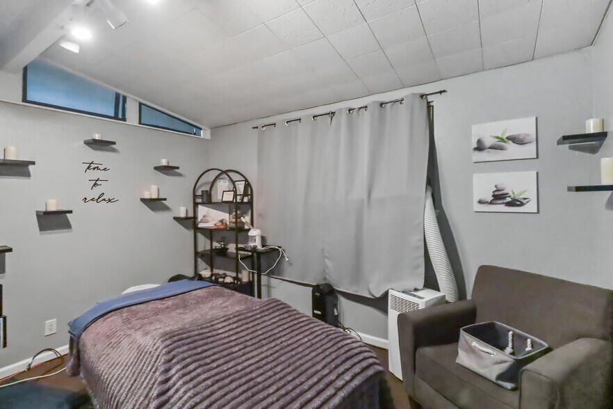 More Photos Of 4731 El Camino Ave, Carmichael Office For Sale