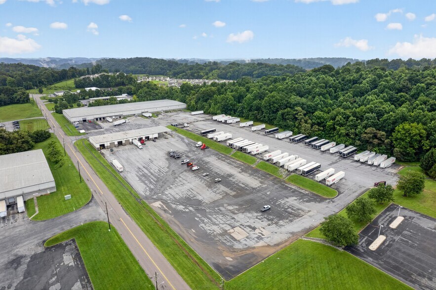 Primary Photo Of 908 Eastern Star Road Ext, Kingsport Distribution For Lease