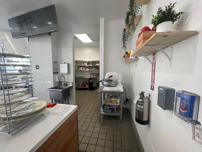 More Photos Of 5900-5930 Monterey Rd, Los Angeles General Retail For Sale