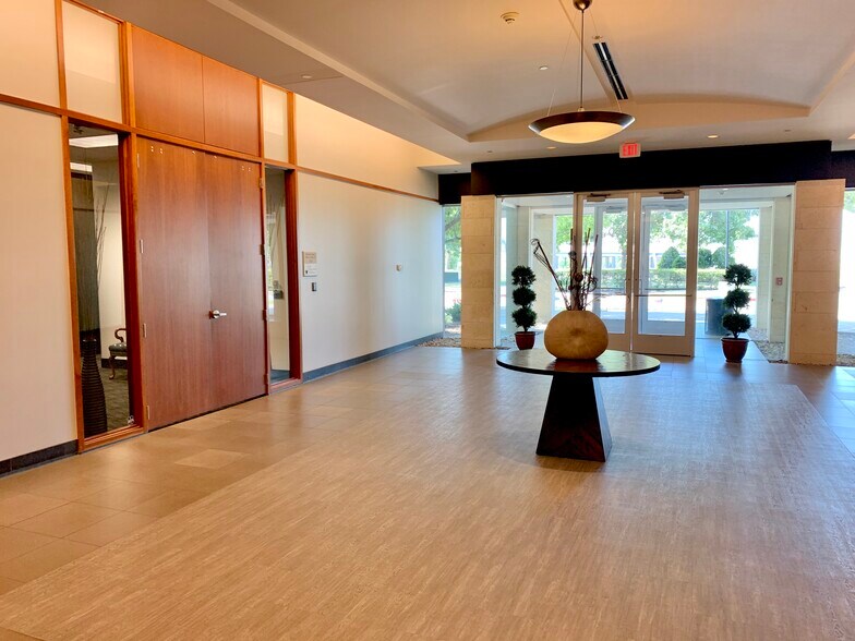 More Photos Of 5750 Genesis Ct, Frisco Office For Lease