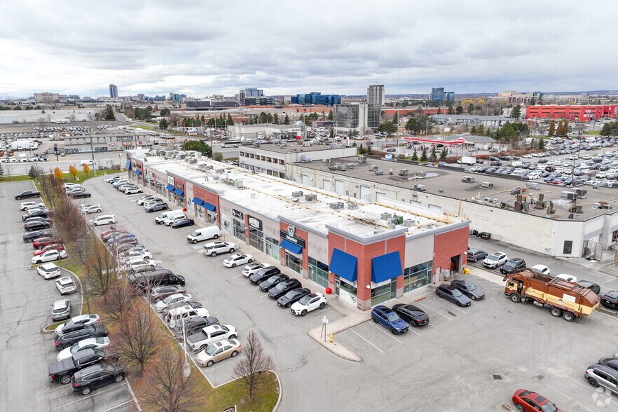 More Photos Of 8241 Woodbine Ave, Markham Freestanding For Sale