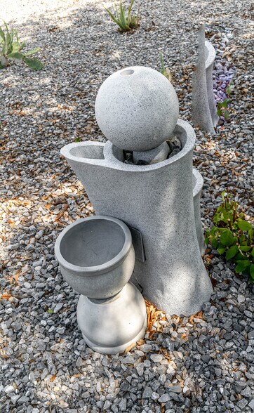 More Photos Of 1012 Airport Rd, Destin Office Residential For Sale