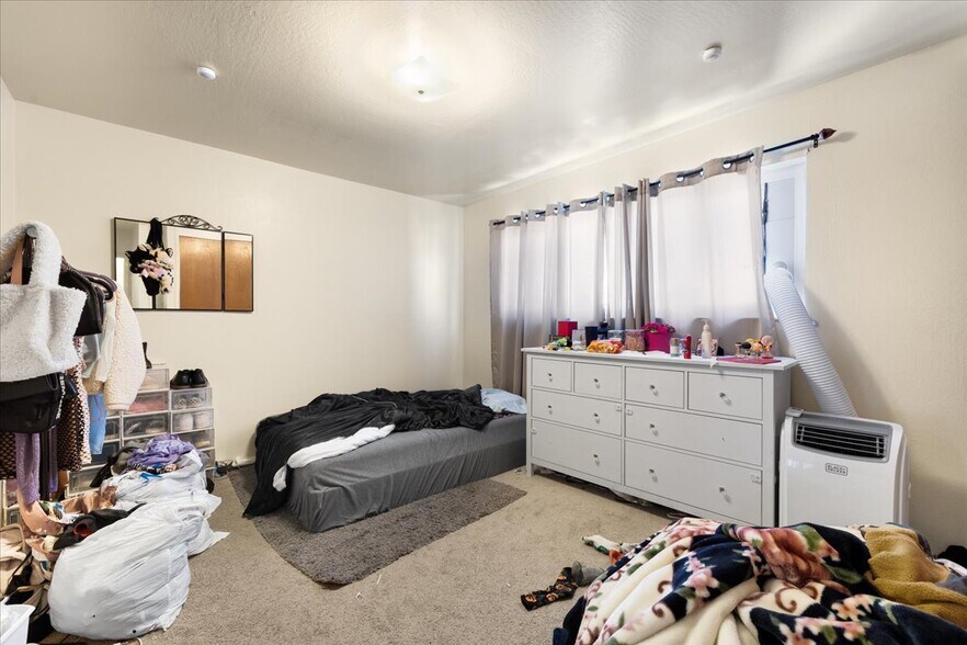 More Photos Of 236 Haas Ave, San Leandro Apartments For Sale