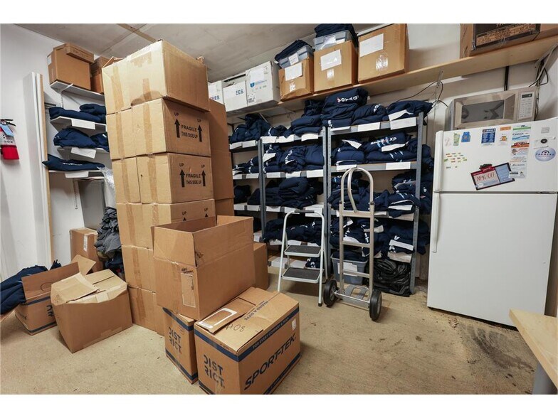 More Photos Of 32 32nd Ave S, Saint Cloud Office For Sale