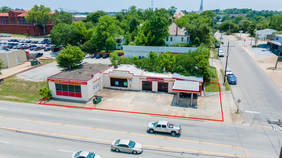 Primary Photo Of 919 11th St, Huntsville Freestanding For Sale