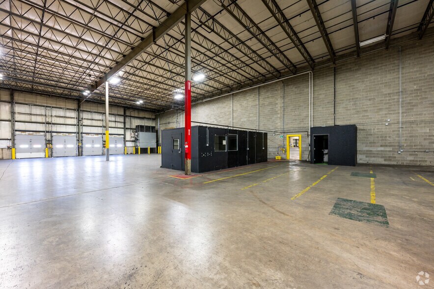 More Photos Of 2580 S 30th St, Lafayette Warehouse For Sale