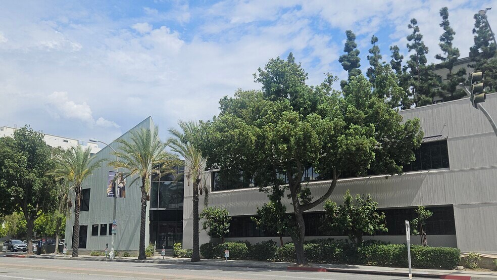 Primary Photo Of 150 S Arroyo Pky, Pasadena Office For Lease