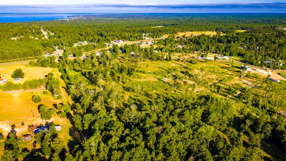 More Photos Of 400 Yaupon Cove Dr, Onalaska Land For Sale