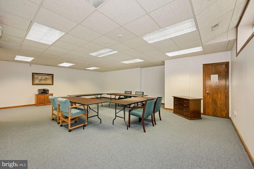 More Photos Of 701 W White Horse Rd, Voorhees Office For Sale