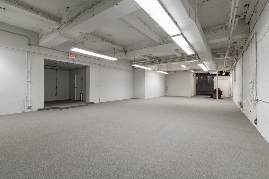 More Photos Of 166-170 Jericho Tpke, Floral Park Loft Creative Space For Lease