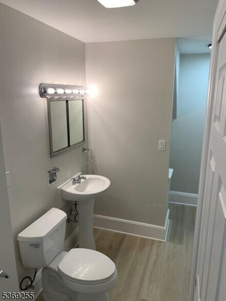 More Photos Of 58 N Bridge St, Somerville Office For Sale