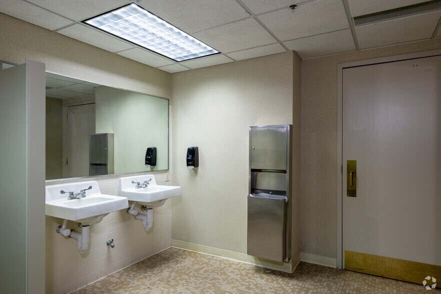 Photo of 12nd Floor Ste 1200