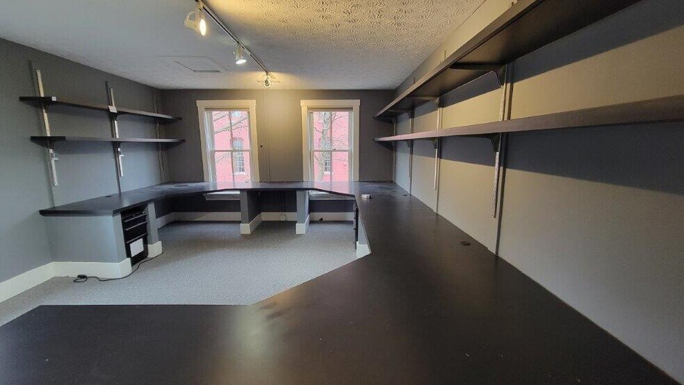 More Photos Of 226 E 6th St, Dayton Office Residential For Lease