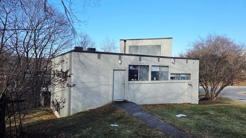 More Photos Of 56 Main St, Poughkeepsie Medical For Lease