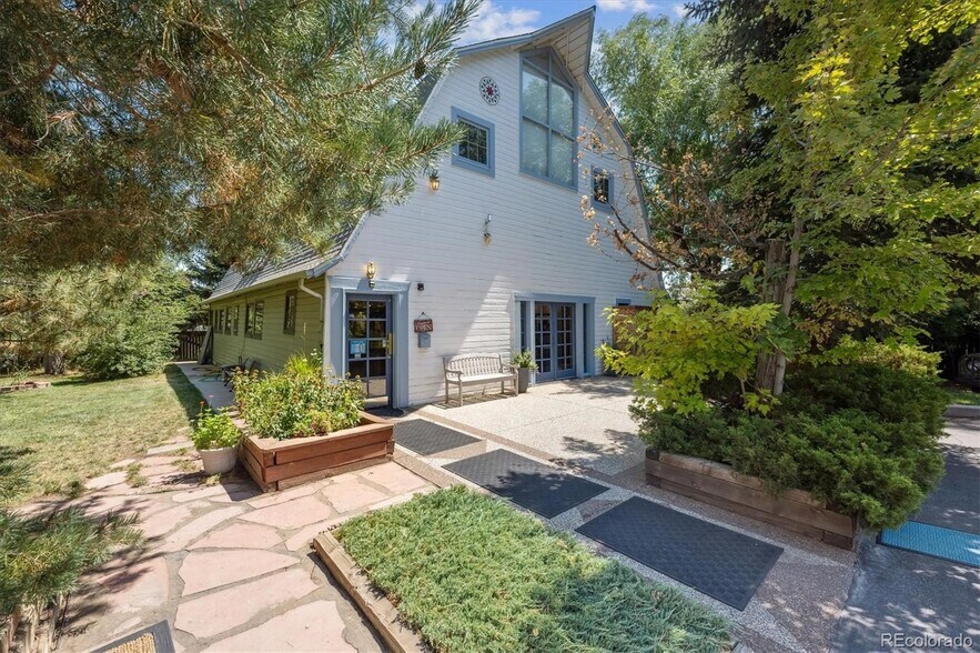 More Photos Of 9000 W Jewell Ave, Lakewood General Retail For Sale